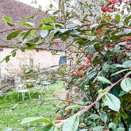 Couette-café Domaine De Pragelier, Le Cottage 3*